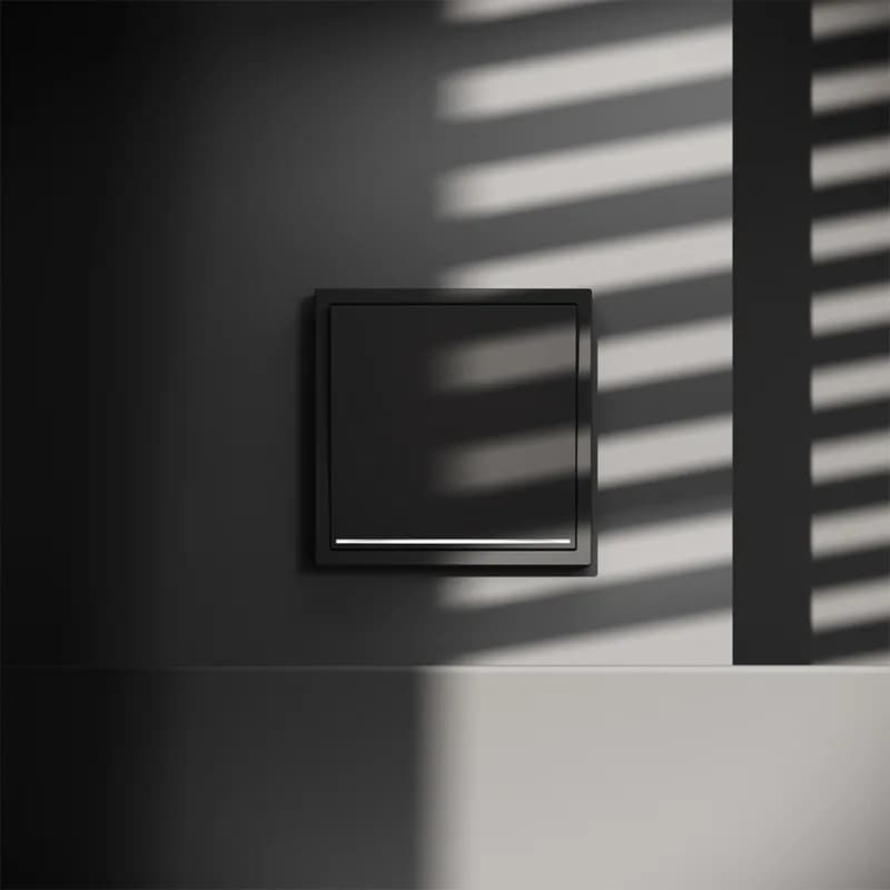 Проходной переключатель встраиваемый VOLTUM S70 одноклавишный с подсветкой 10А, (черный матовый)