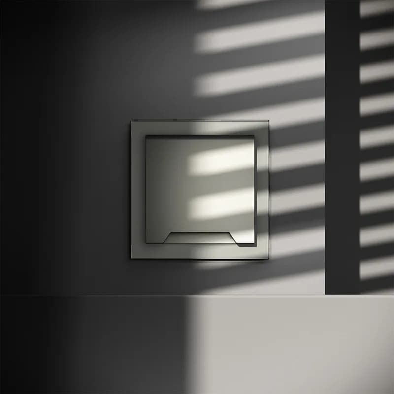 Розетка встраиваемая VOLTUM S70 с заземлением, защитными шторками и крышкой 16А, (сталь)