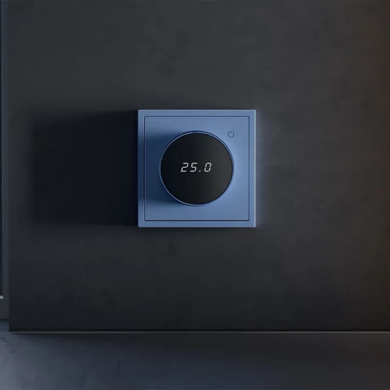 Терморегулятор электронный VOLTUM S70 с индикацией и датчиком, для теплого пола, (деним)