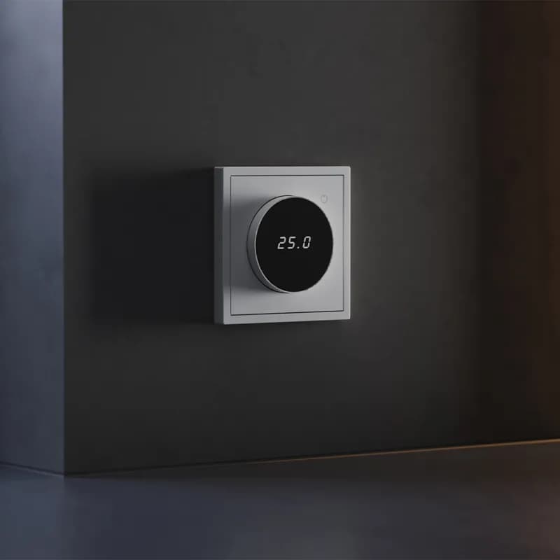 Терморегулятор электронный VOLTUM S70 с индикацией и датчиком, для теплого пола, (серый)