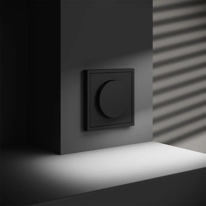 Светорегулятор встраиваемый VOLTUM S70 поворотно-нажимной 600 Вт, (черный матовый)