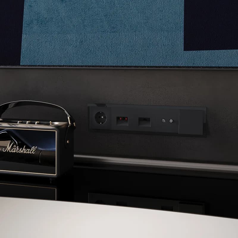 Рамка стеклянная VOLTUM S70 на 5 постов, (черный,стекло)