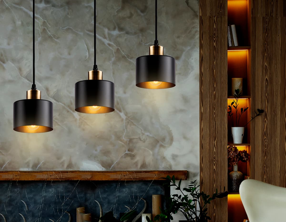 TR8118/3 BK/BS черный/латунь E27*3 max 40W 580*120*970