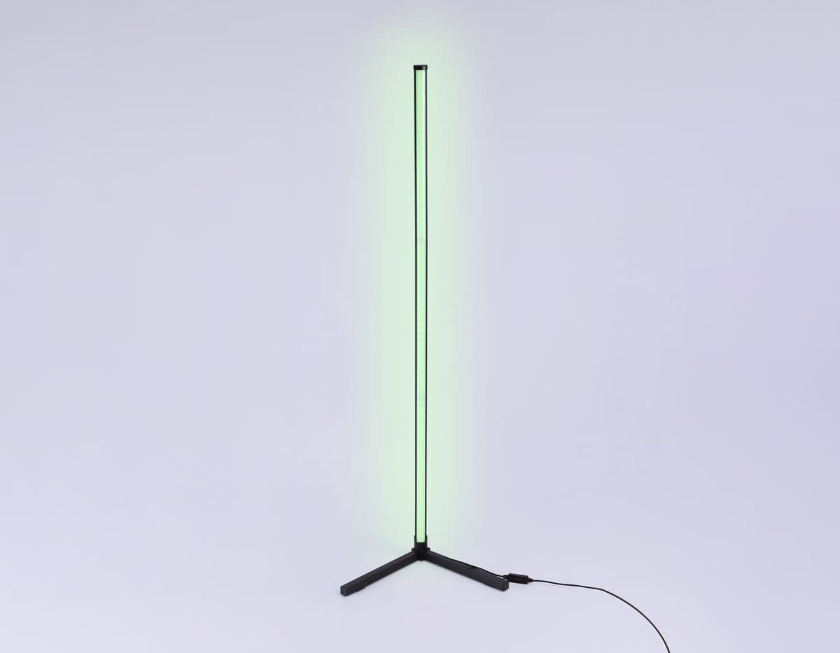 FL8022 BK черный LED 15W RGB D32*1250 (ПДУ РАДИО 2.4G)