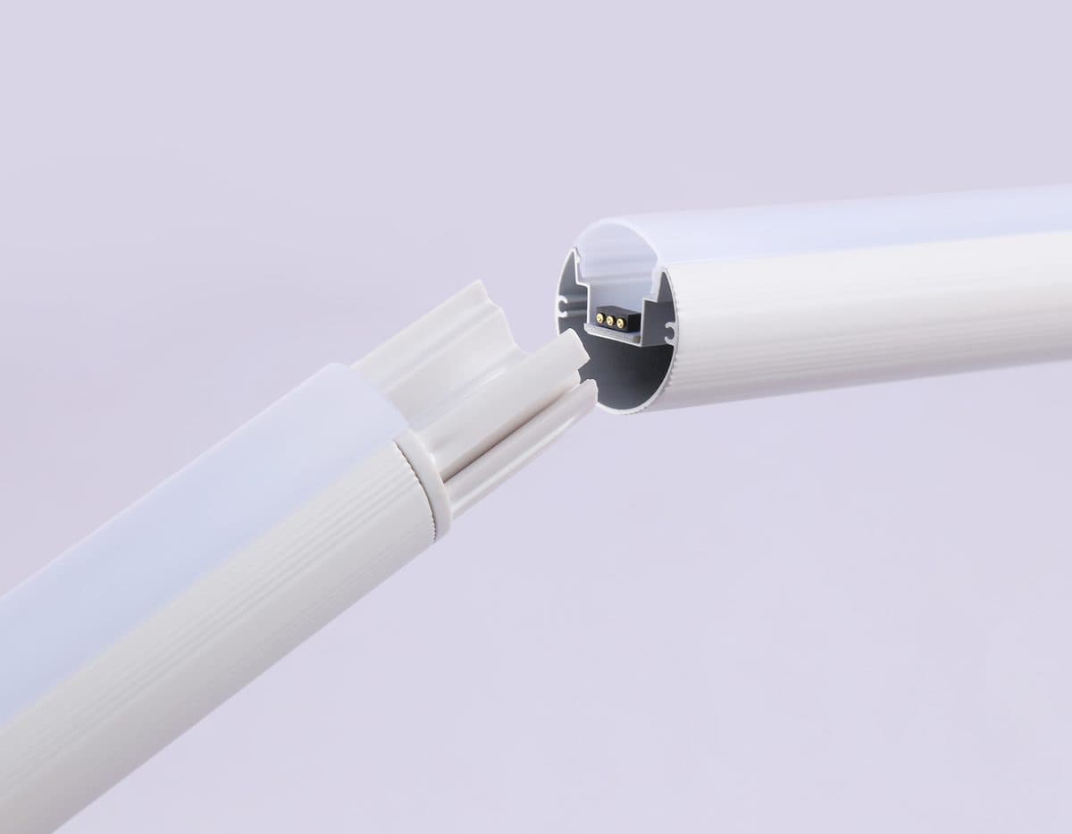 FL8025 WH белый LED 20W RGB D32*1650 (ПДУ РАДИО 2.4G)