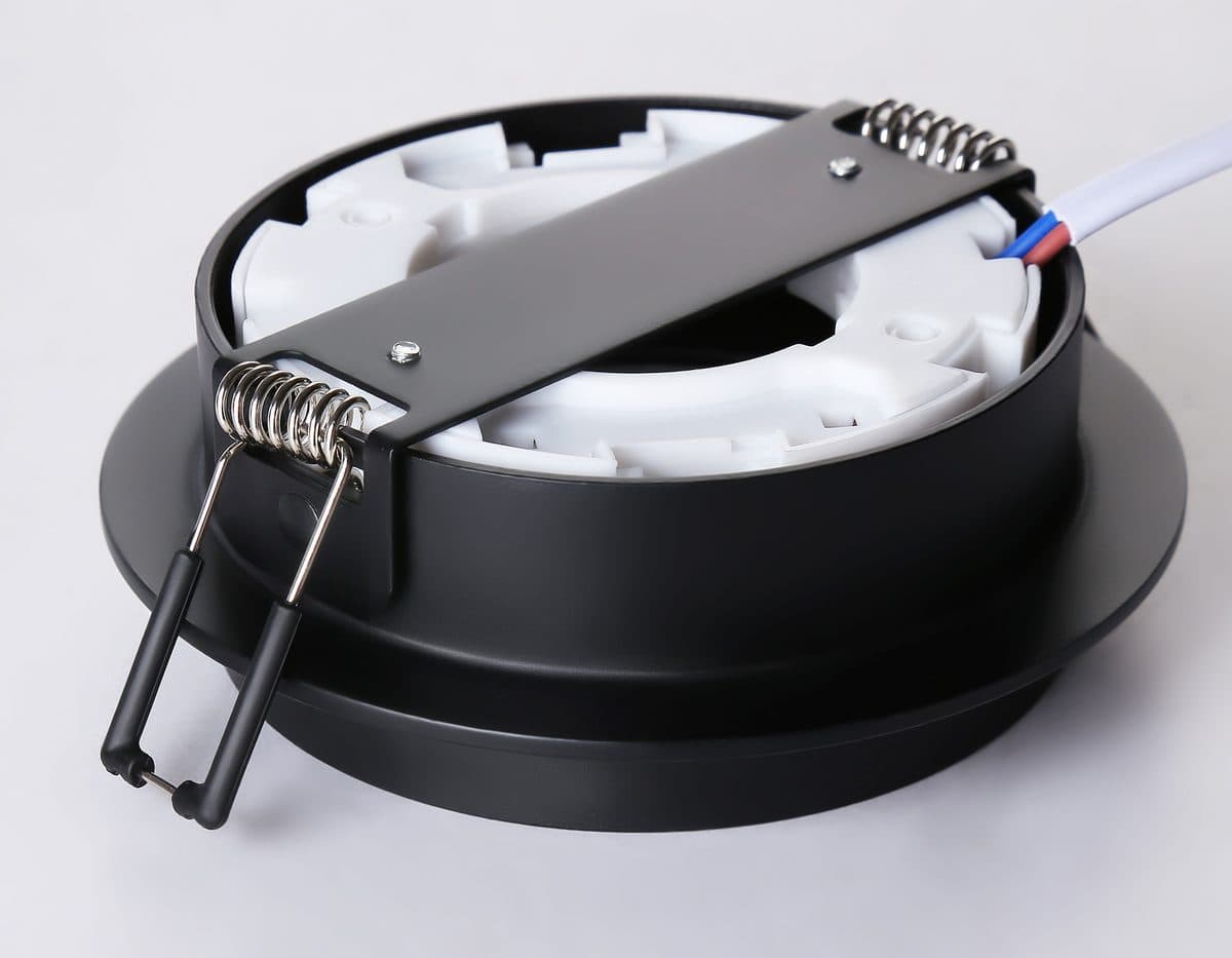 TN5219 BK черный GX53 D110*50