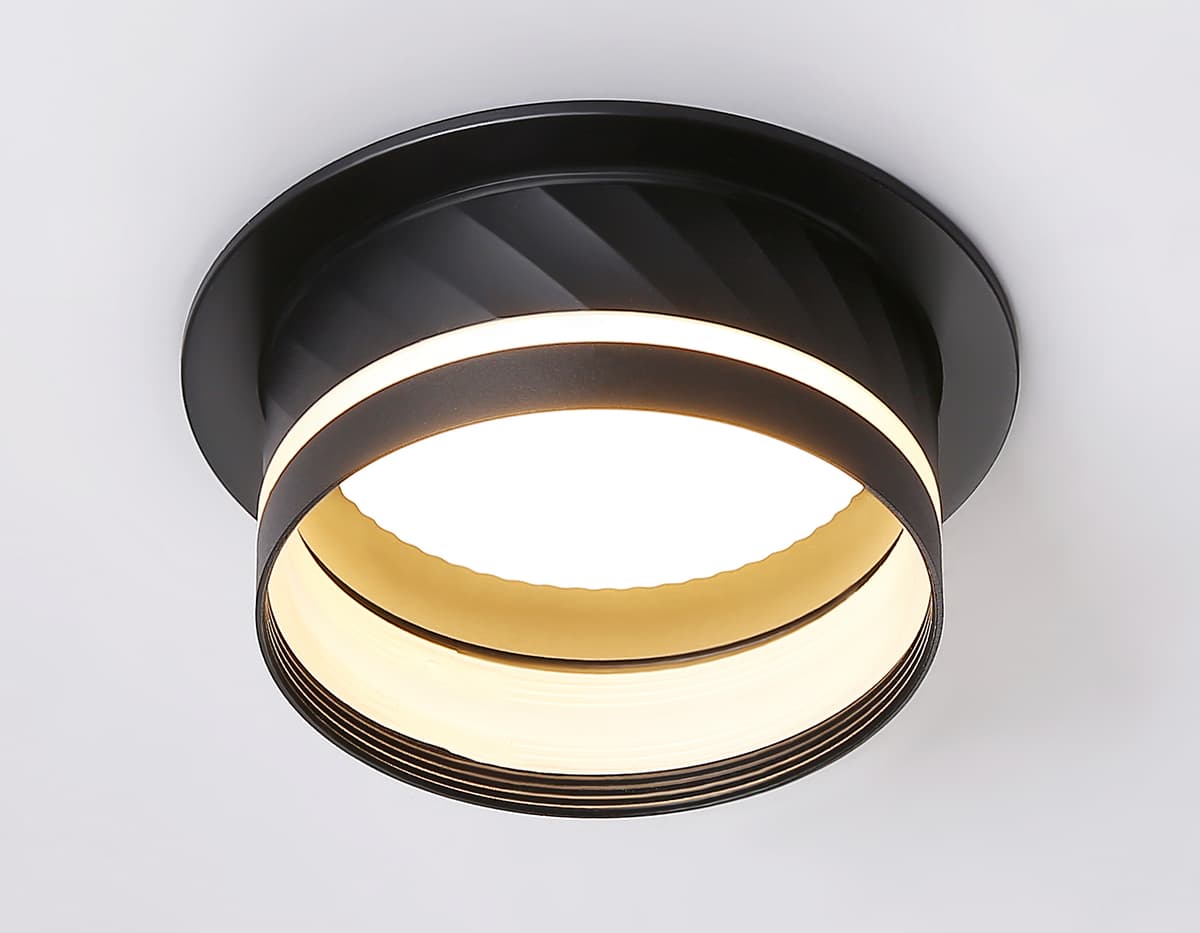 TN5219 BK черный GX53 D110*50