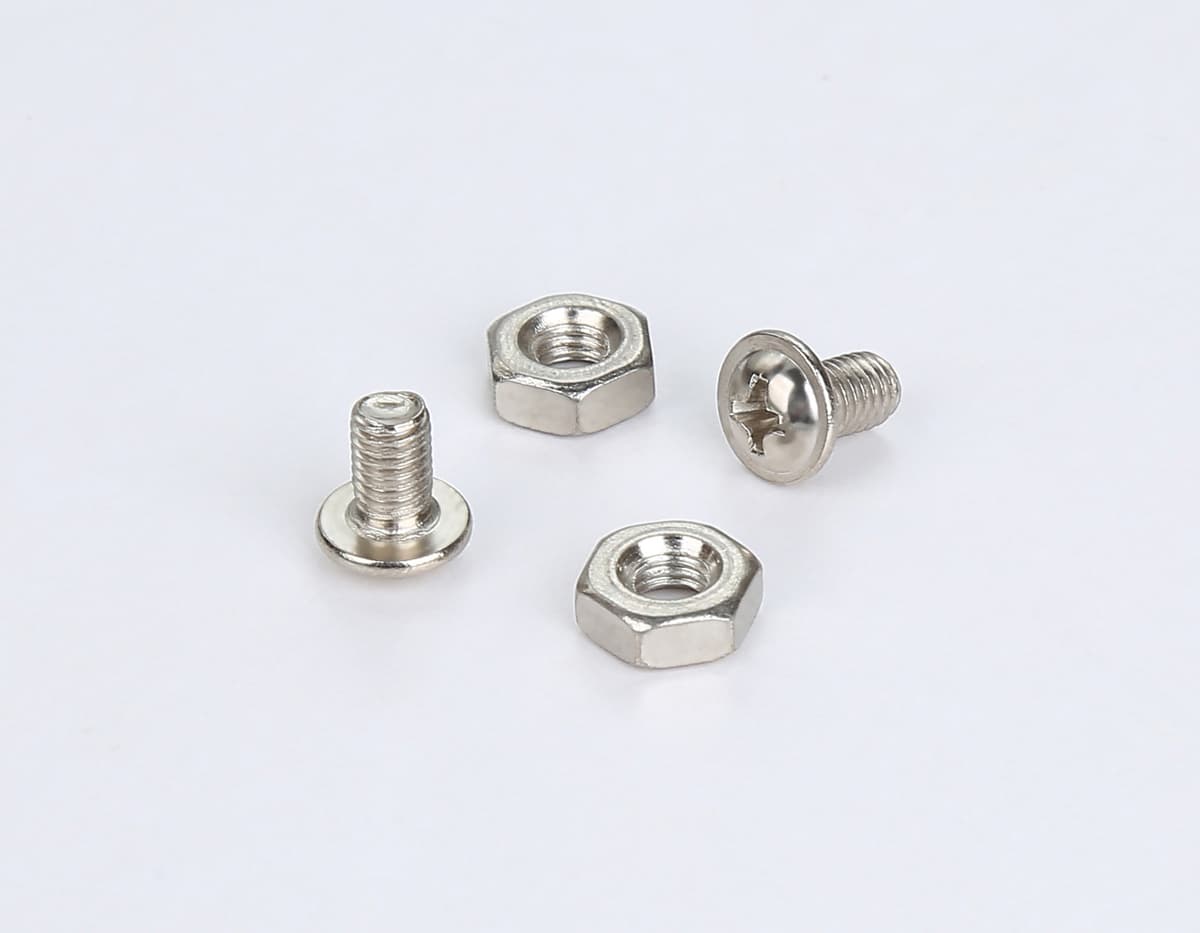 GL3620 уголок монтажный регулируемый для корпуса в натяжной потолок 60*22*40 (2шт)