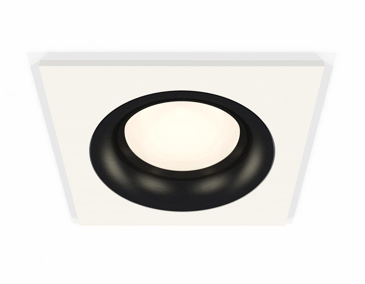 XC7631002 SWH/PBK белый песок/черный полированный MR16 GU5.3 (C7631, N7011)