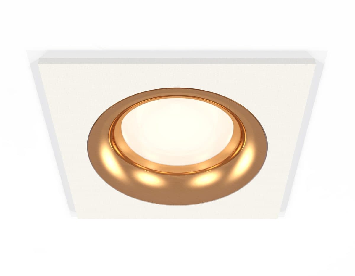 XC7631005 SWH/PYG белый песок/золото желтое полированное MR16 GU5.3 (C7631, N7014)