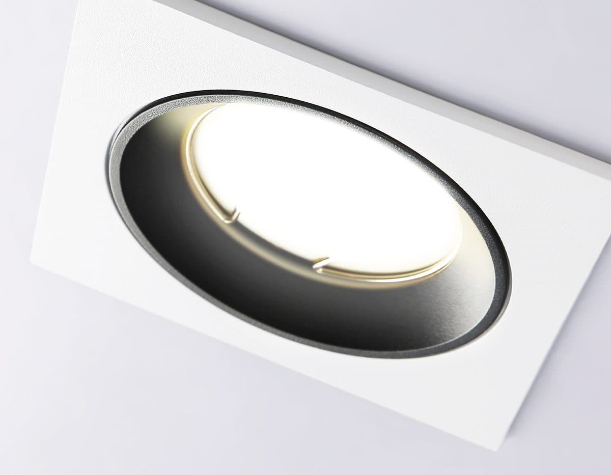 A8925 WH/BK белый/черный MR16 GU5.3 92*92*24