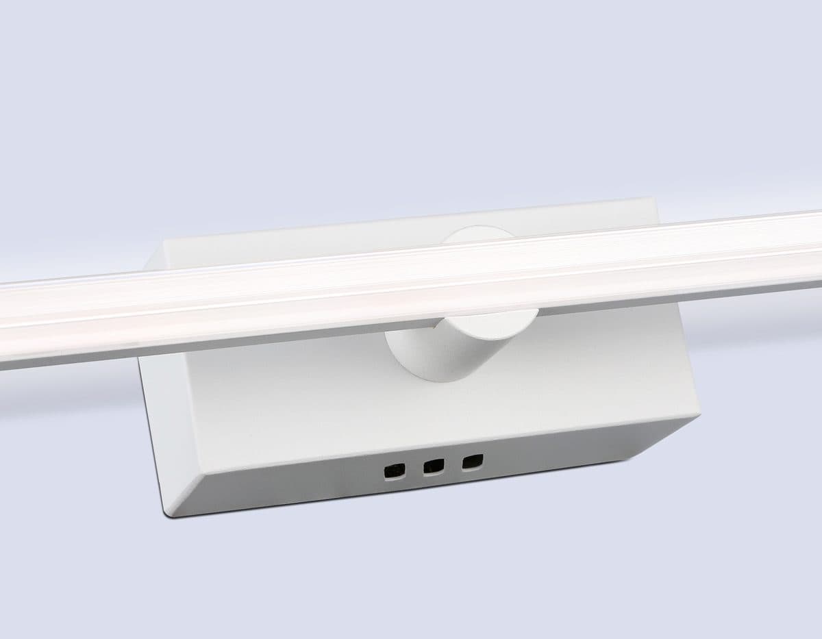 FL6121 WH белый 14W 3000K-6400K 610*45*80