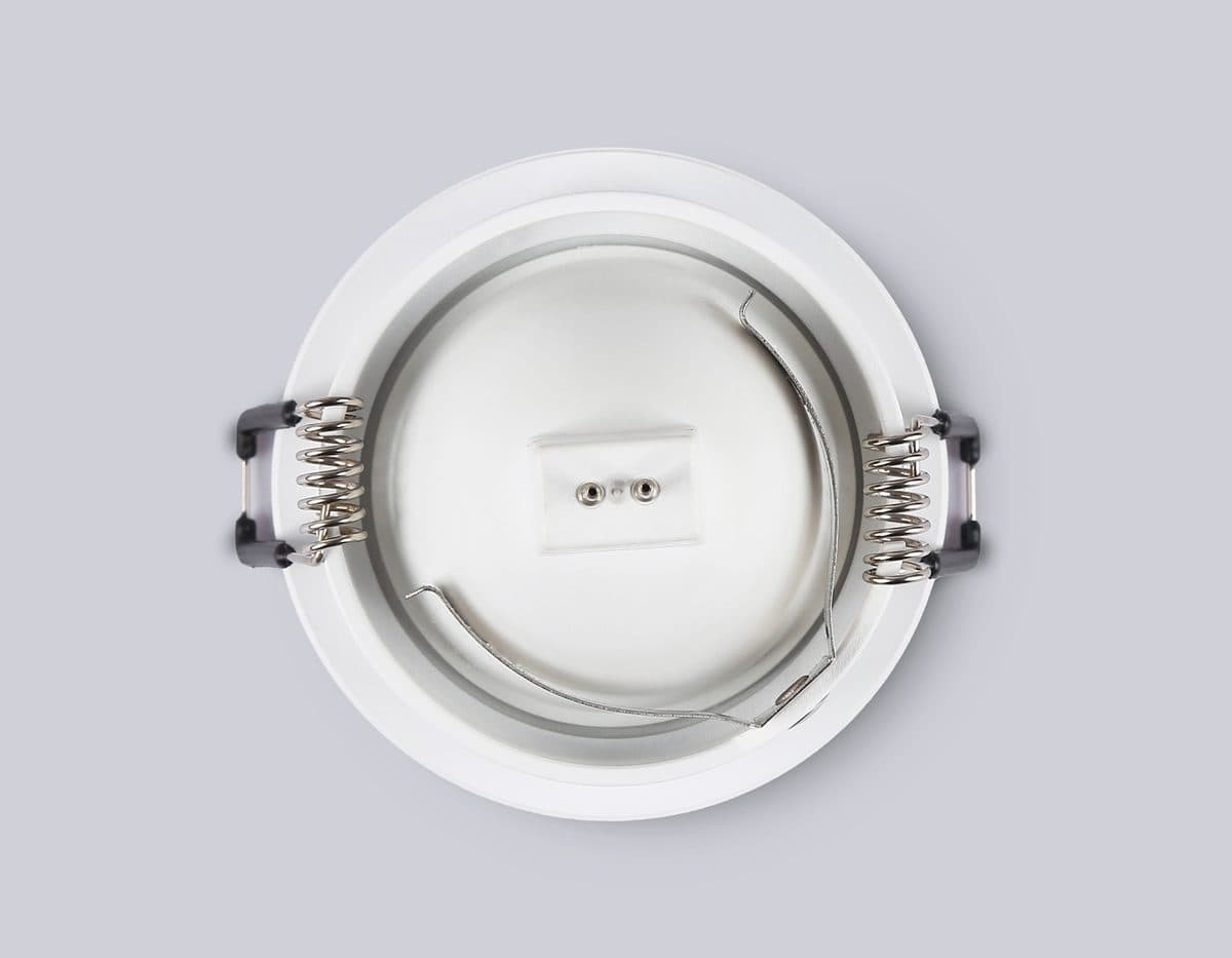 TN102801 WH белый GU5.3 D71*34