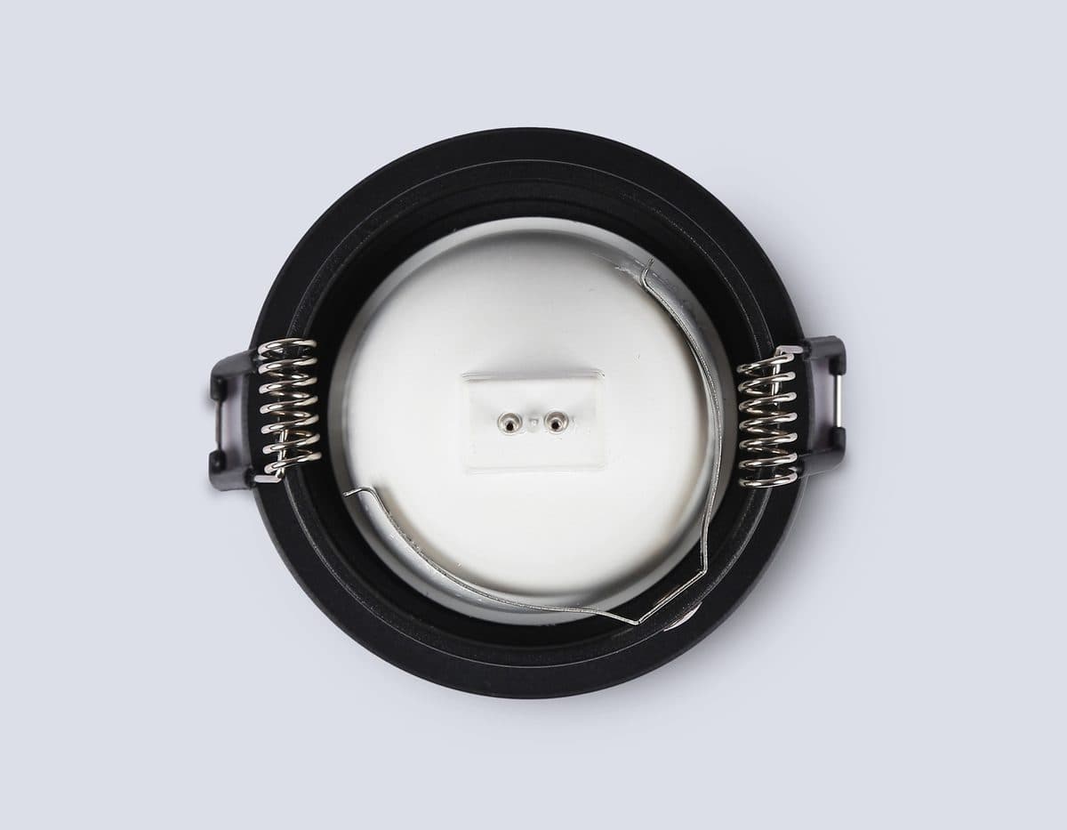 TN102802 BK черный GU5.3 D71*34