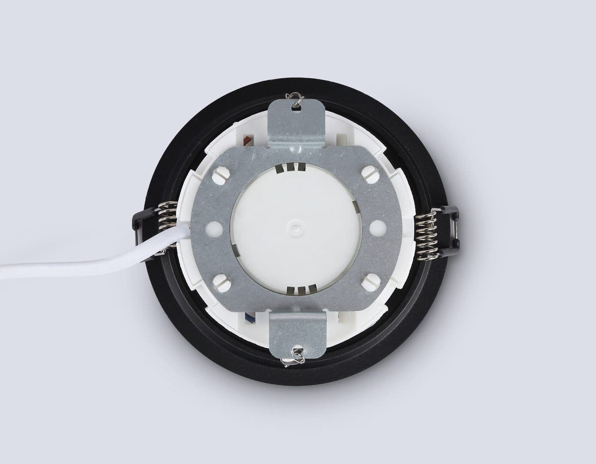 TN51811 BK черный GX53 max 15W D105*36