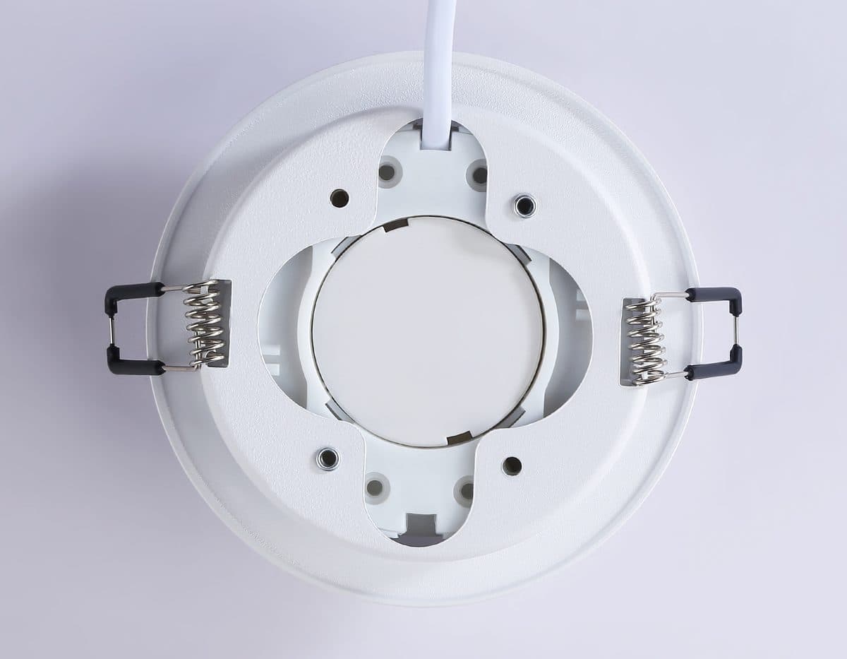 TN5212 WH белый GX53 D110*58