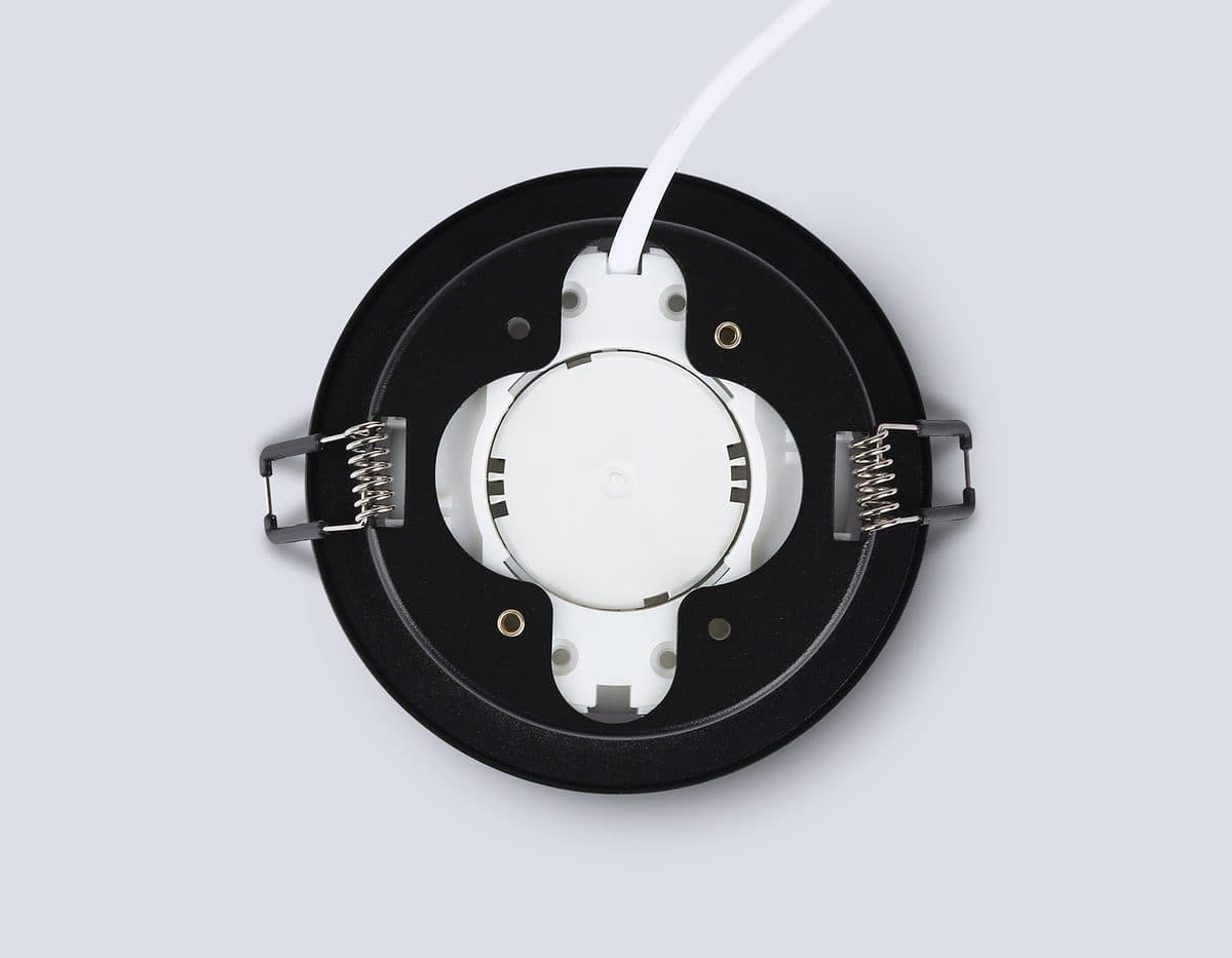 TN5215 BK черный GX53 max 15W D105*40