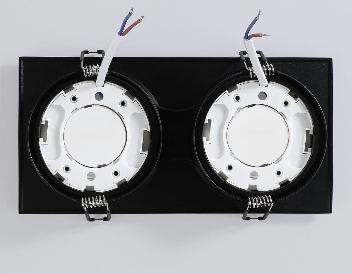 TN52235/2 BK черный IP20 GX53/2 220*110*44