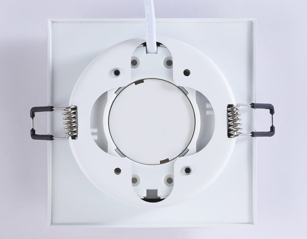 TN5230 WH/GD белый/золото GX53 max 12W 110*110*35