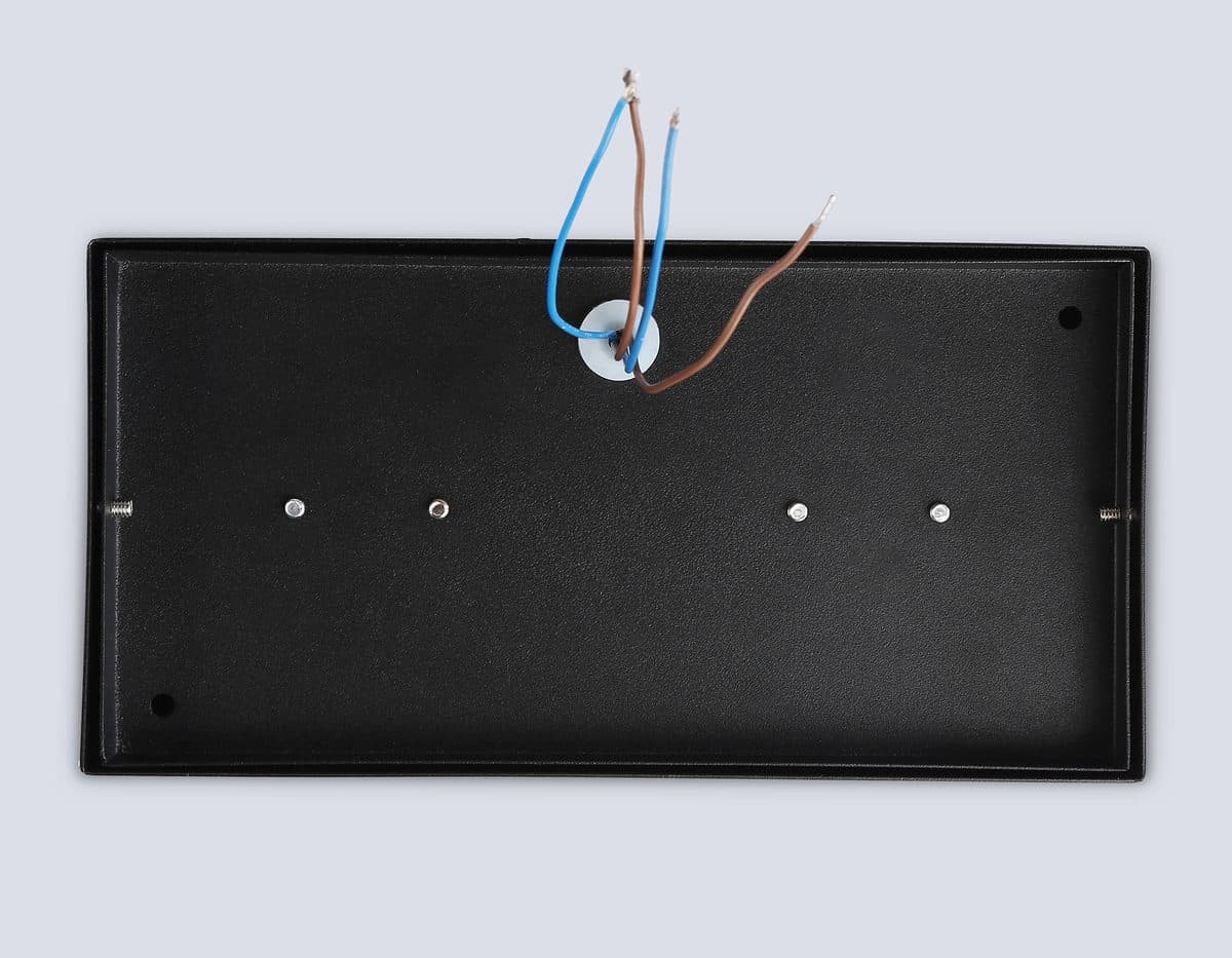 TN6535/2 BK черный IP44 GX53/2 200*100*80