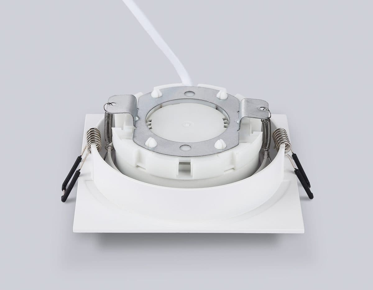 TN6607 WH белый IP44 GX53 max 15W 110*110*23