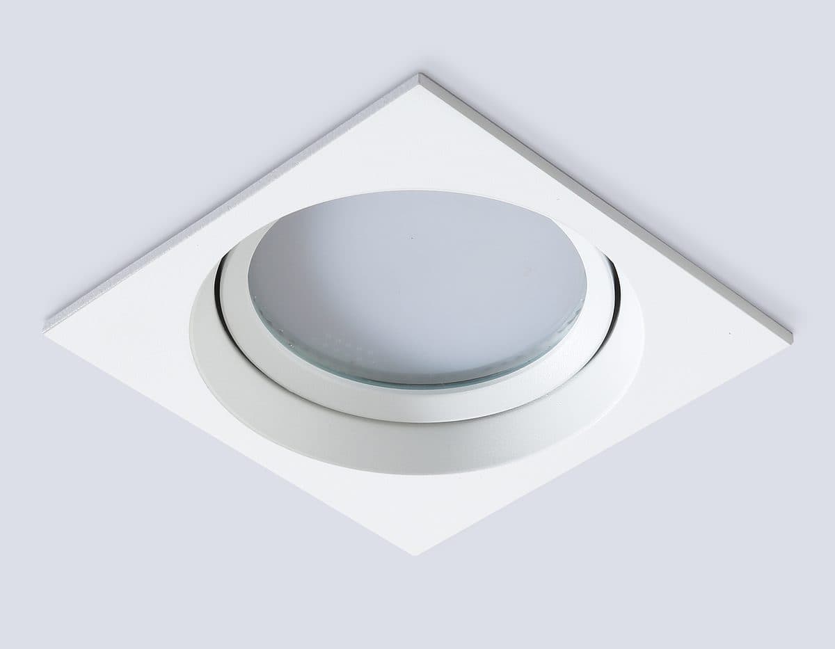 TN6655 WH белый IP44 GX53 110*110*48