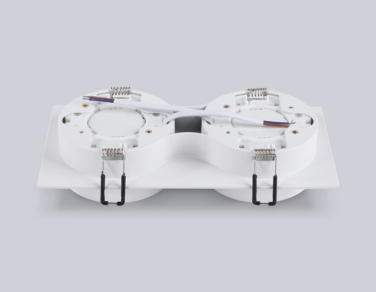 TN6711/2 WH белый IP44 GX53/2 max 15W 210*105*45