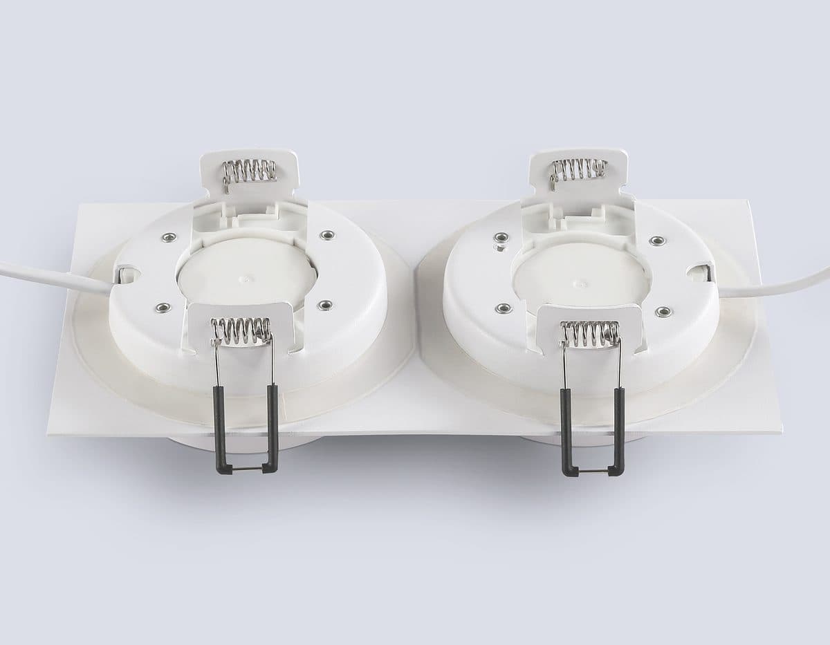 TN6741/2 WH белый IP44 GX53/2 210*110*57