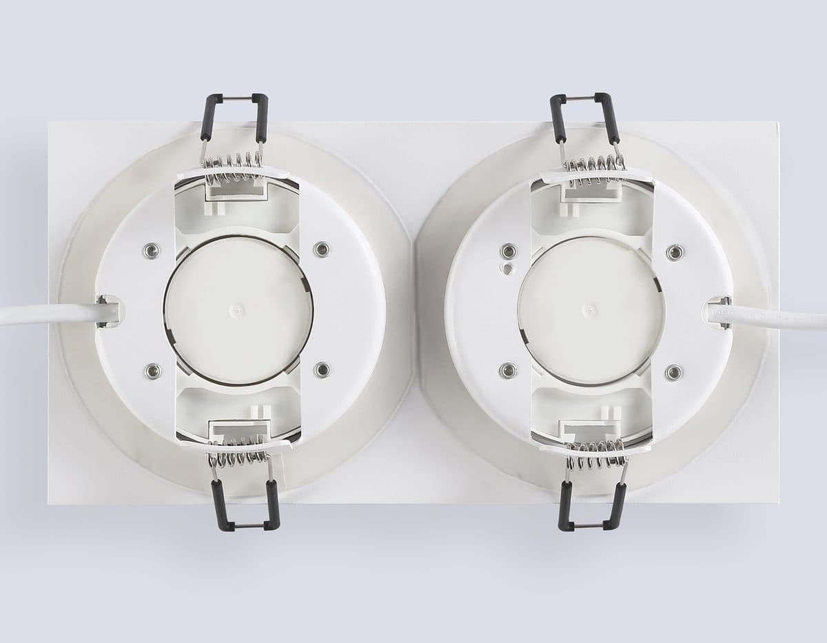 TN6741/2 WH белый IP44 GX53/2 210*110*57