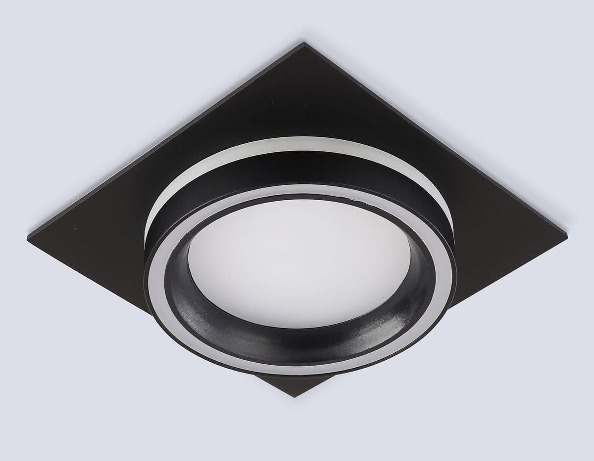 TU5230 BK черный IP20 GX70 D150*150*52