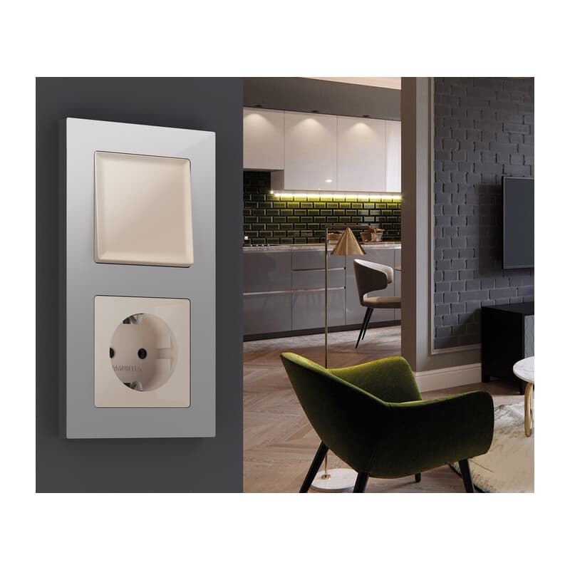 Рамка ALFA Techno (Серебро глянец) 4-ая