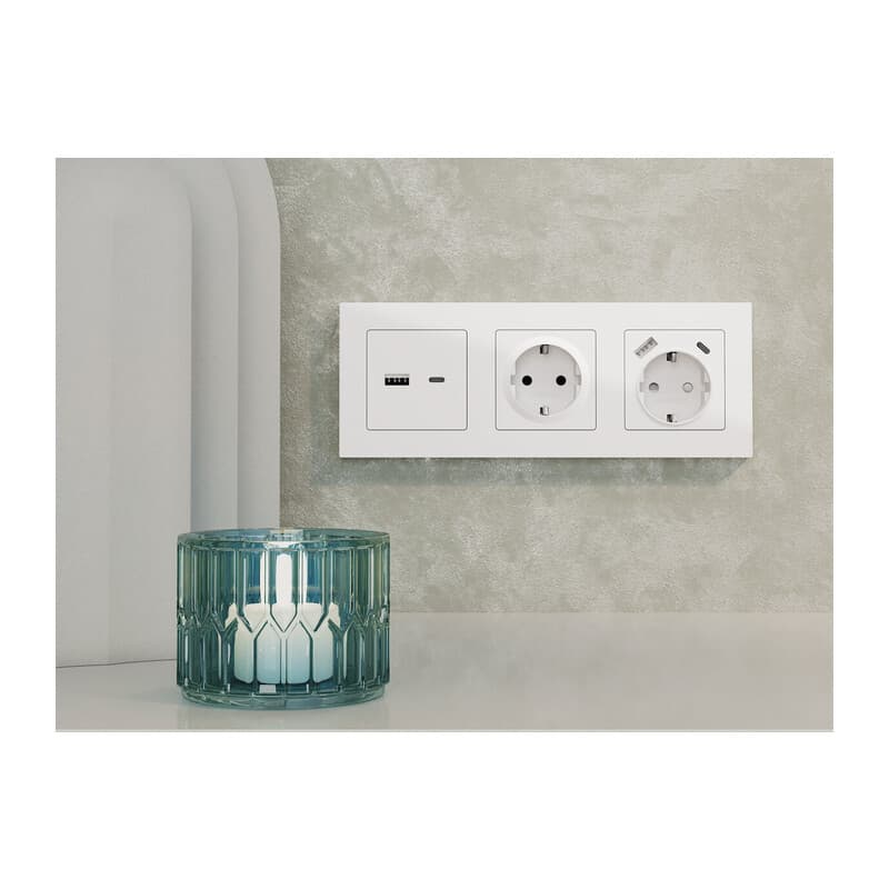 Комплект механизма розетки ALFA Белый матовый 2USB A+C 20W (быстрая зарядка) QUANT (AP1310, VM177)