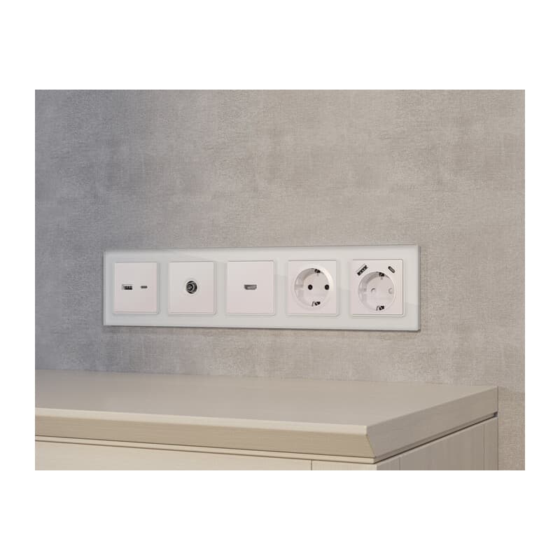 Комплект механизма розетки HDMI 2.0 ALFA Жемчуг 40V/500mA 2.0GHz 5-18Gbit/s QUANT (AP2140, VM222)