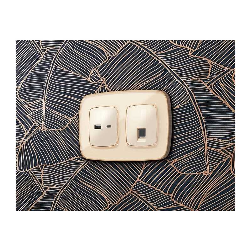 Комплект механизма компьютерной розетки RJ-45 экранированной с автоматической защитной шторкой OMEGA Бежевый глянец QUANT (OP3120, VM185)