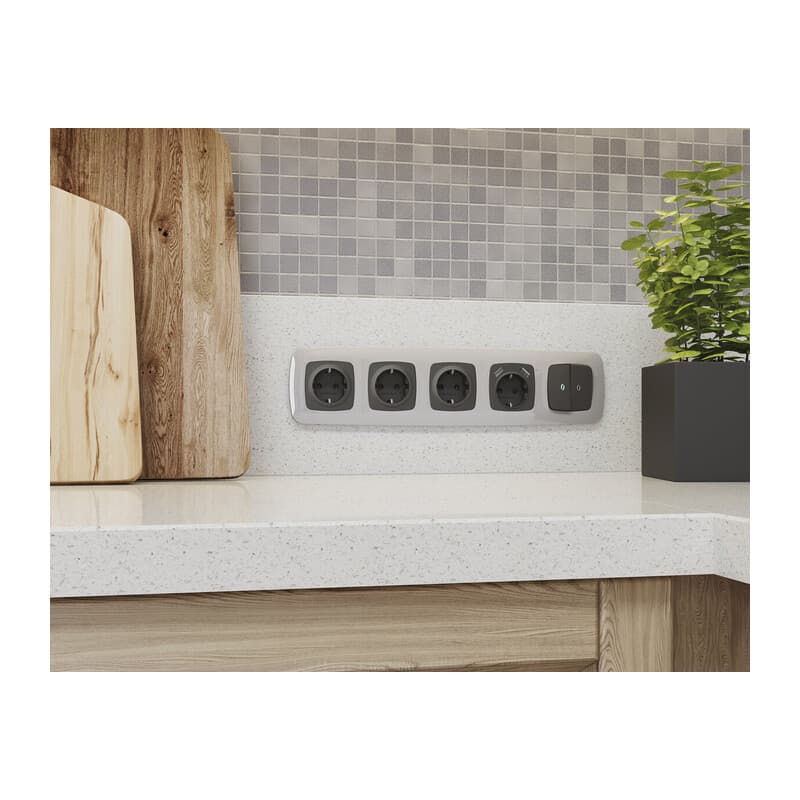 Рамка OMEGA Ecta (Серебро глянец) 3-ая