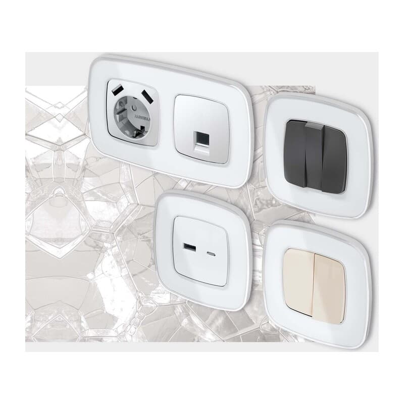 Рамка OMEGA Coint (Белый Стекло органическое/Серебро) 3-ая