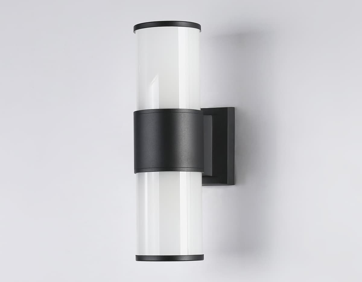 ST2455 BK/FR черный/белый матовый IP54 E27 max 40W 300*90*155