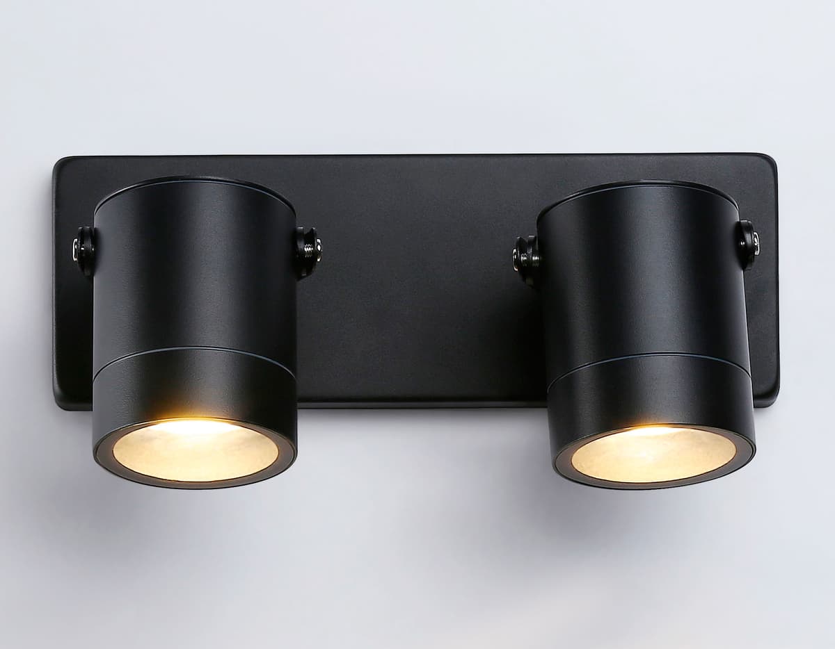 ST3888/2 BK черный IP54 GU10/2 max 35W 250*80*85