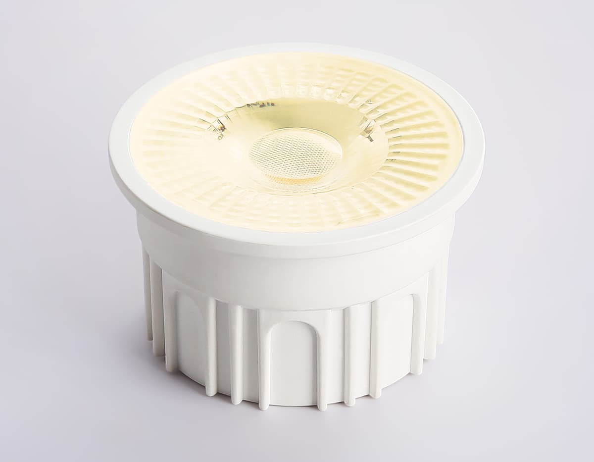 212301 Лампа LED MR16-PR 12W IC 2700K 220-240V 38°