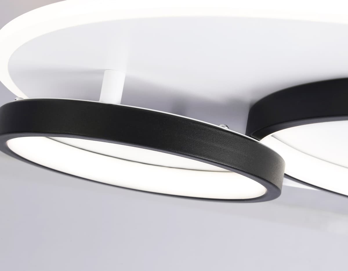 FA7719 WH/BK белый/черный 3000K-6400K 64W 490*470*90 (ПДУ РАДИО 2.4G)