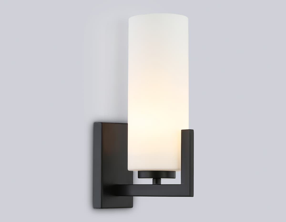 LH56061 BK/WH черный/белый E27 max 60W 185*100*310