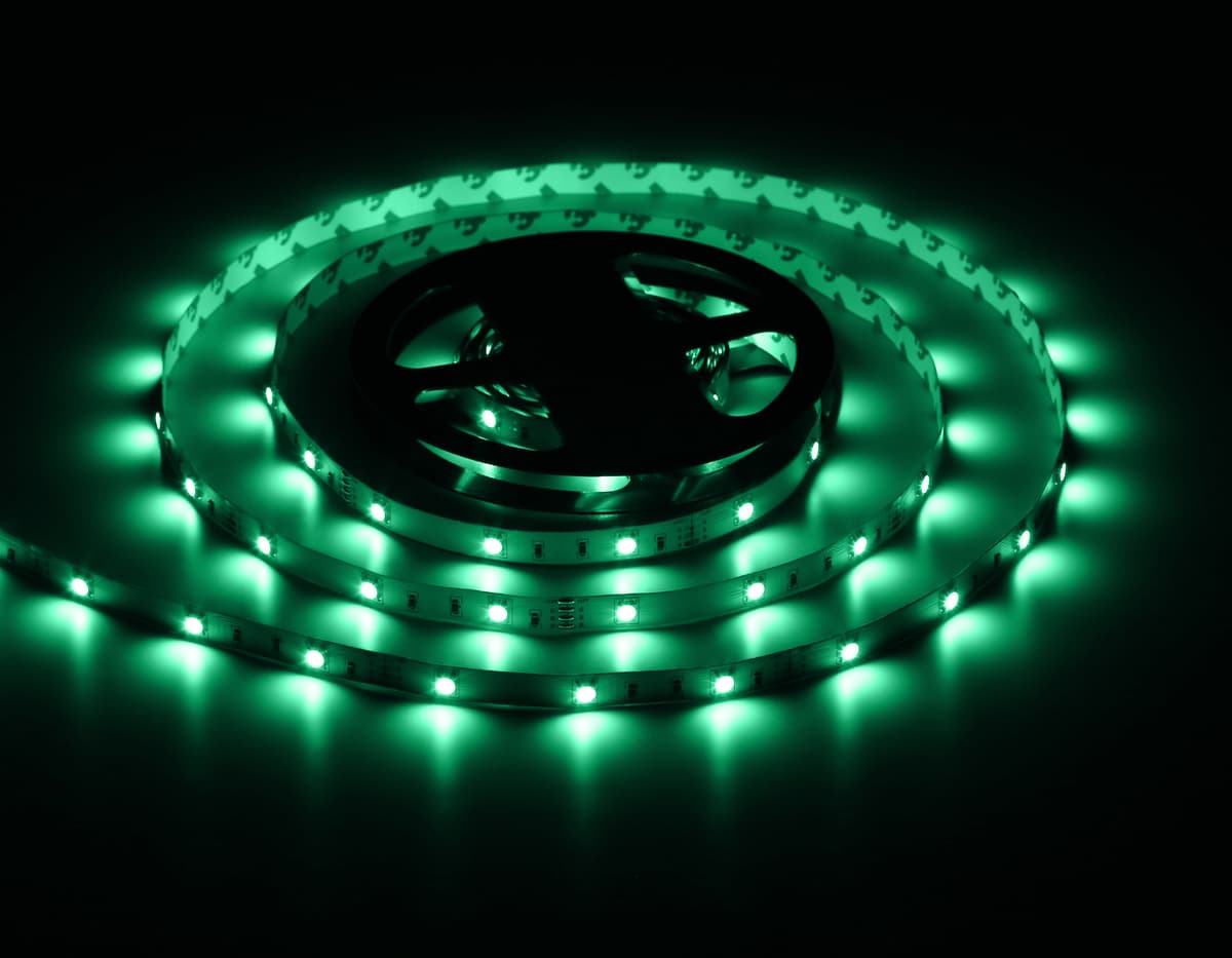 GS2201 5050 30Led/ 7.2W m/ 12V IP20 RGB /5000*10*1.87mm (4 конт.)