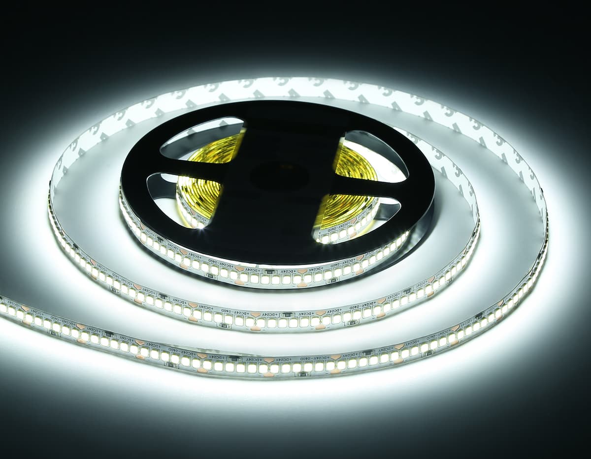 GS3303 2835 240Led/ 18W m/ 24V IP20 6500K/ 5000*10*1.2mm (2 конт.)