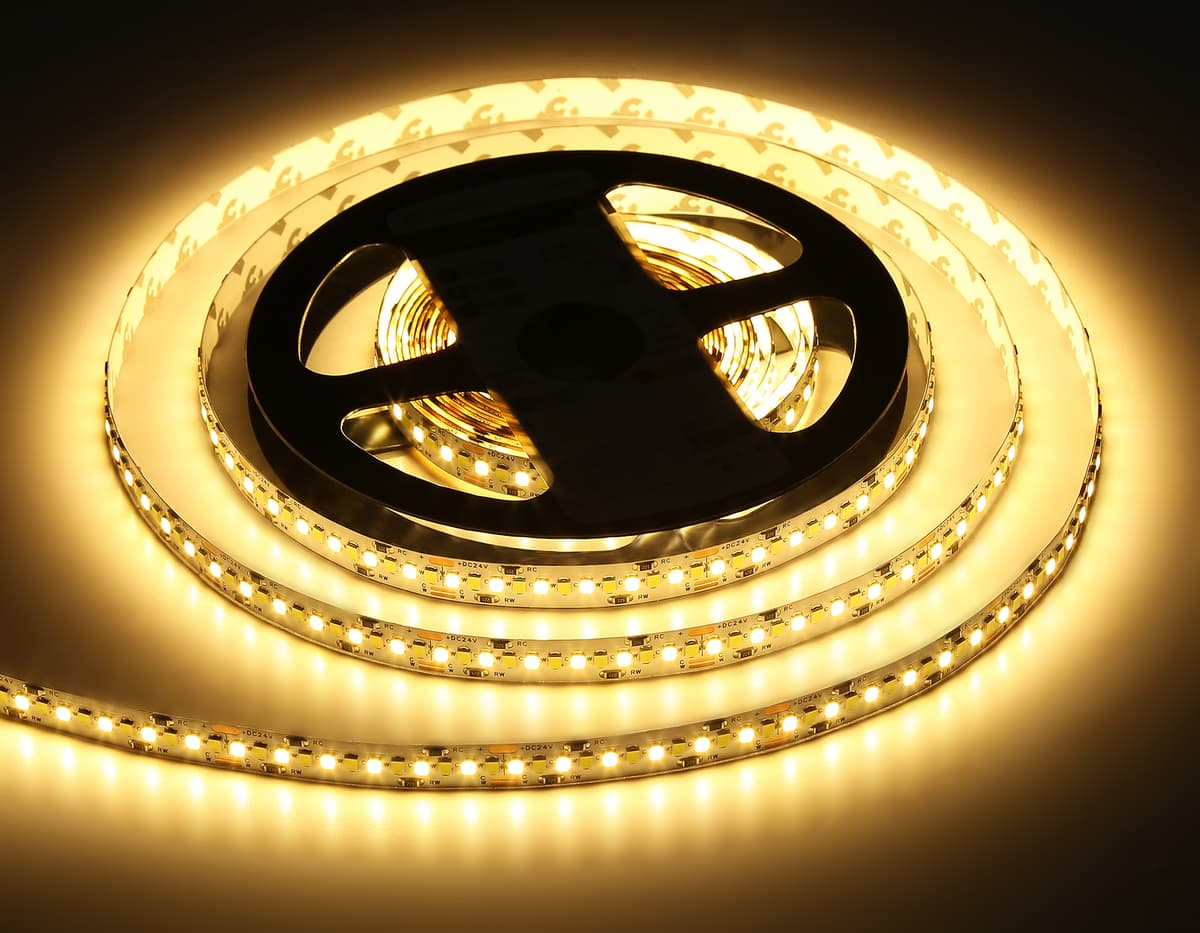 GS4151 2835 240Led/ 18W m/ 24V IP20 CCT 3000-6500K/5000*10*1.2mm (3 конт.)