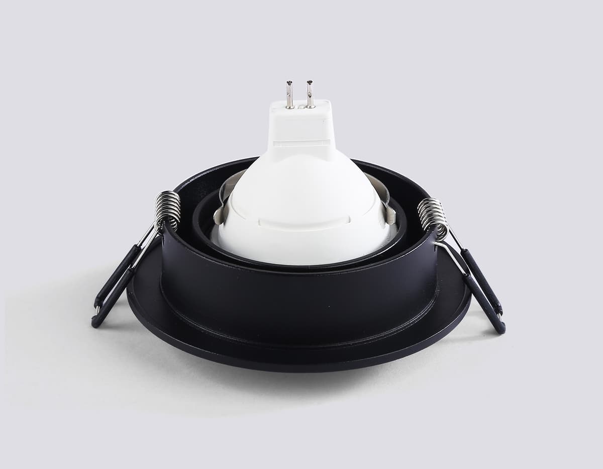 TN102724 BK черный GU5.3 92*92*23