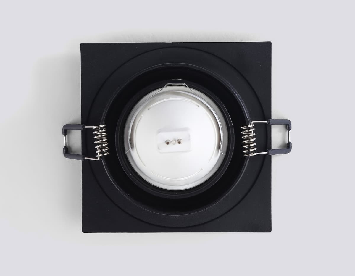 TN102729 BK черный GU5.3 92*92*23