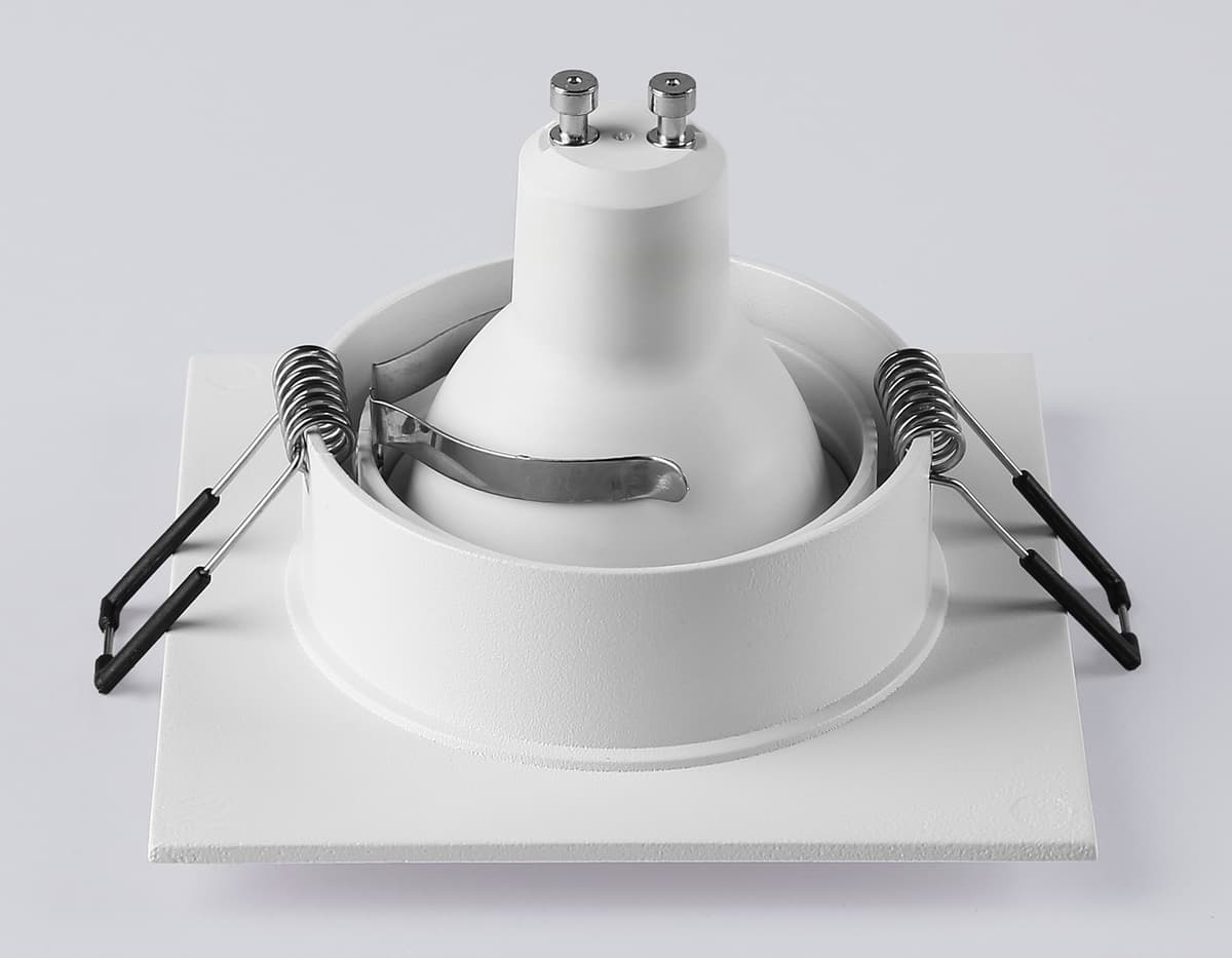 TN102743 WH белый IP20 GU5.3 95*95*25