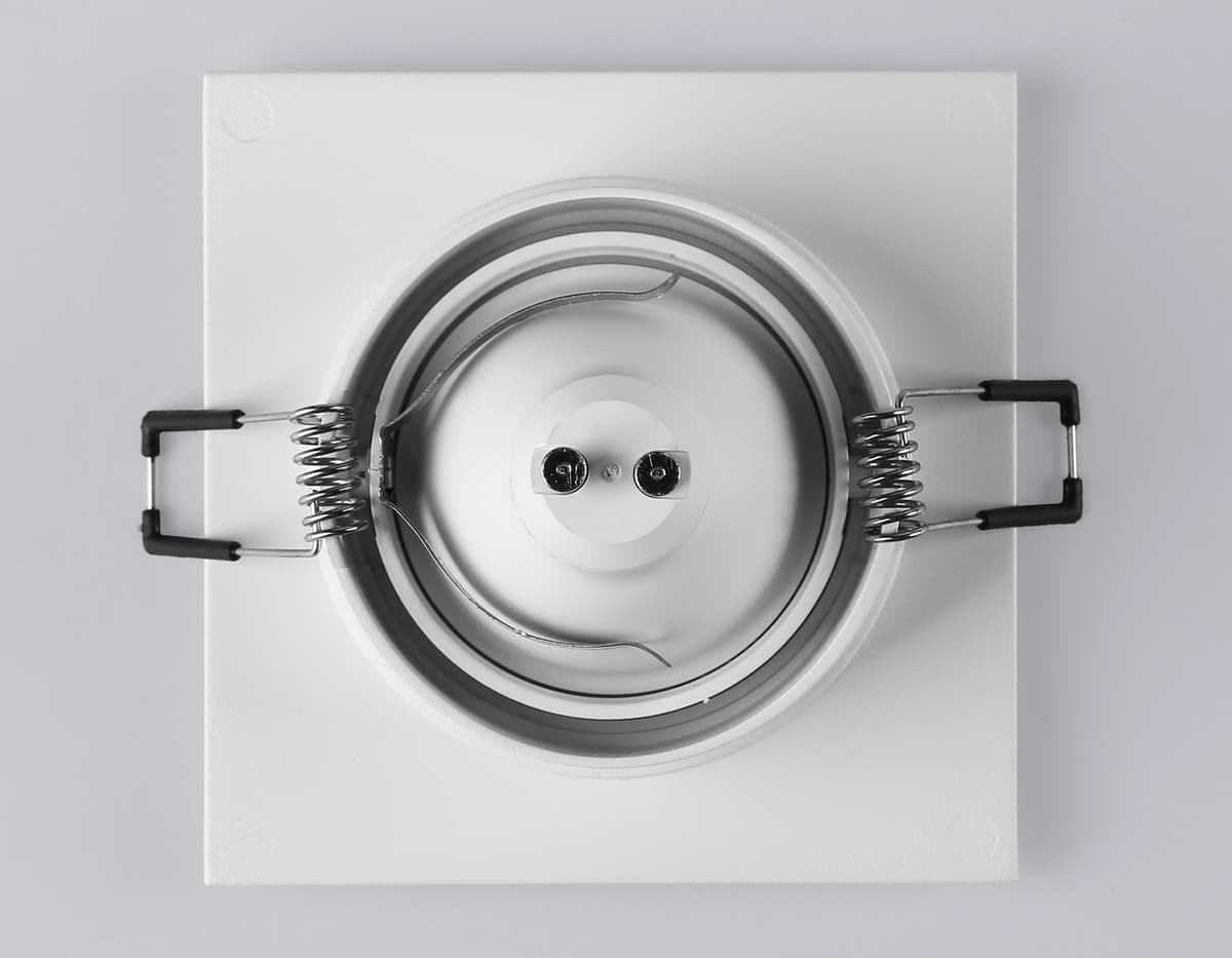 TN102743 WH белый IP20 GU5.3 95*95*25