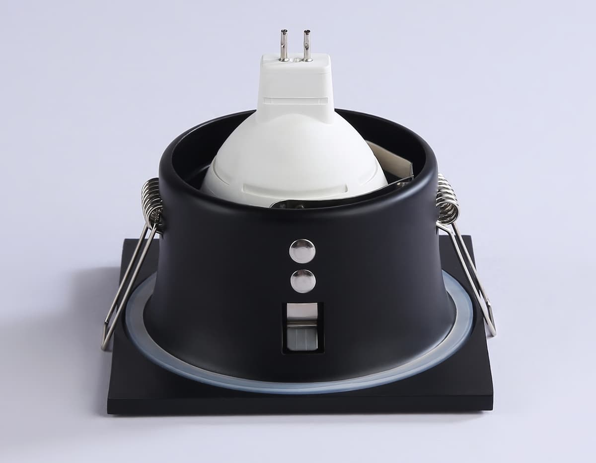 TN1190 BK черный GU5.3 IP65 87*87*44