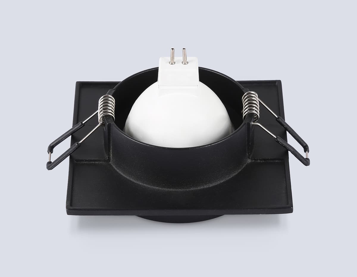 TN30710 BK черный GU5.3 92*92*36